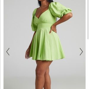 Bethiel Sweetheart Balloon Sleeve Off mini dress size 10(XL)